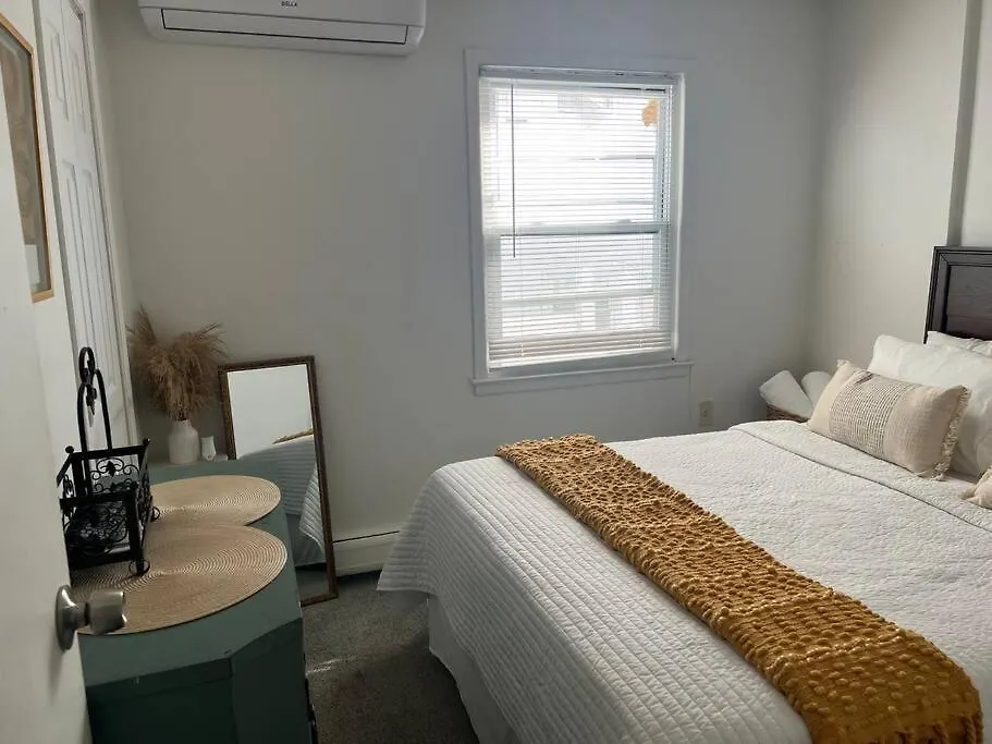 Daire Cozy Lovely 2 Bedroom Apt, 5 Mins From Jfk New York