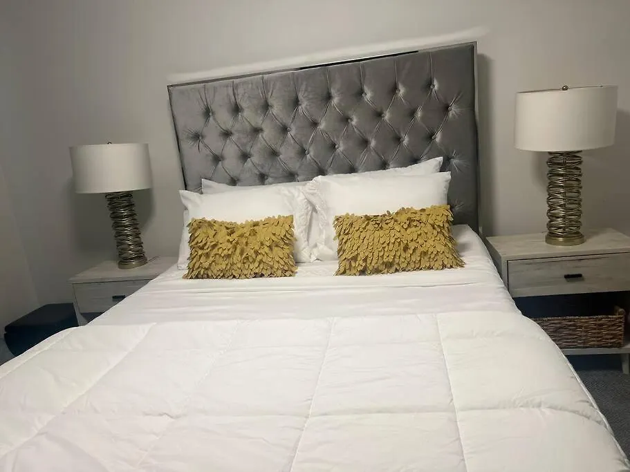 Cozy Lovely 2 Bedroom Apt, 5 Mins From Jfk Νέα Υόρκη
